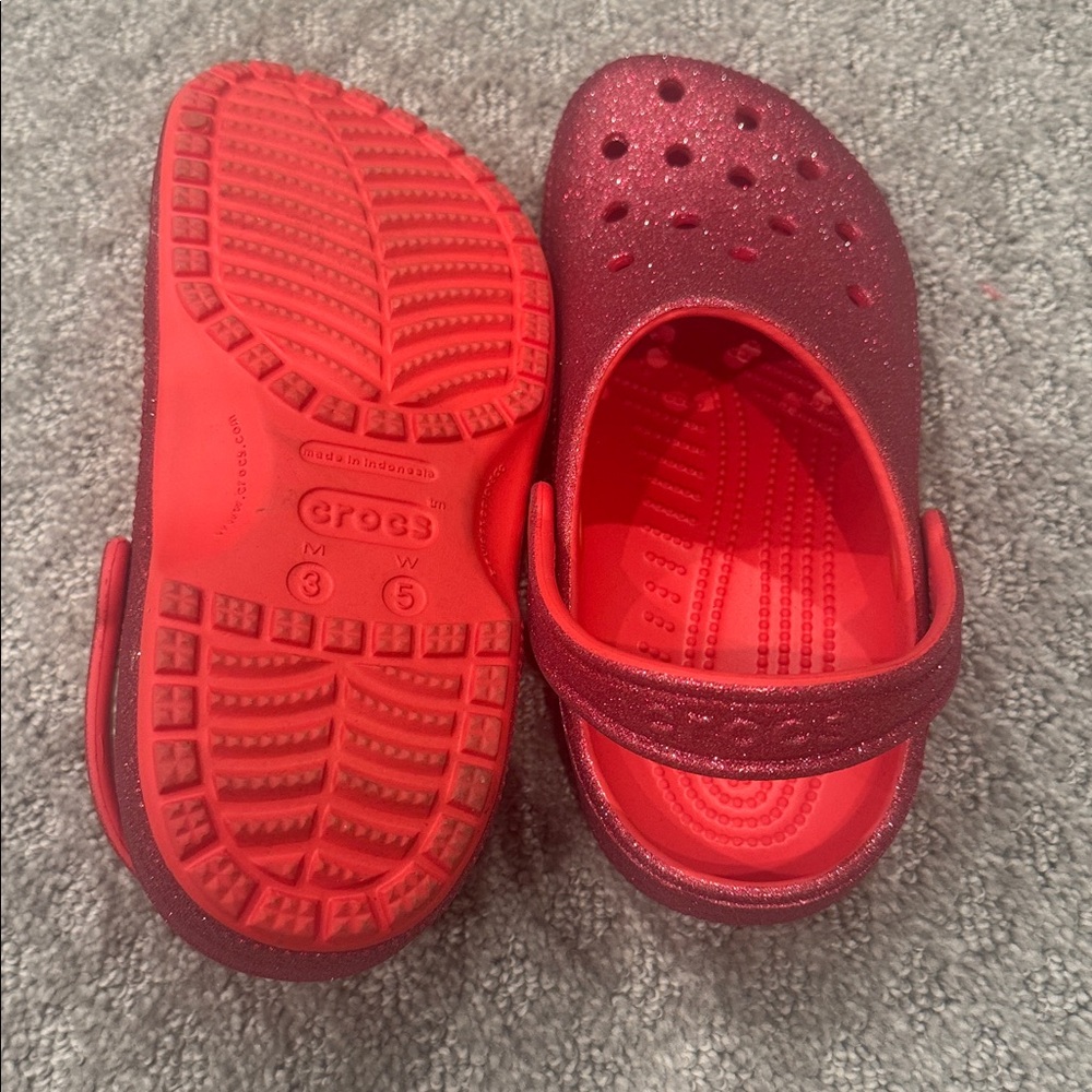 CROCS Kids Sparkly Red Clogs - Picture 5 of 5